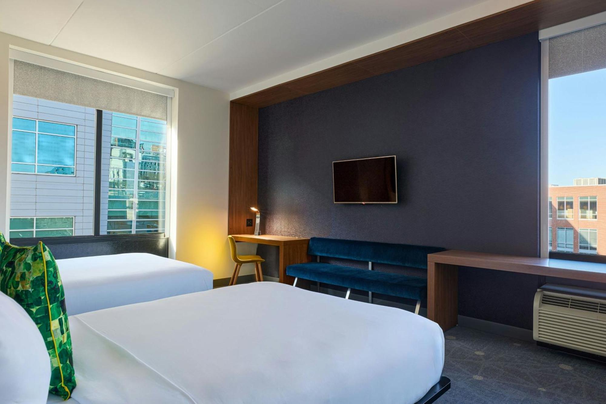 Aloft Durham Downtown Hotel Exterior photo