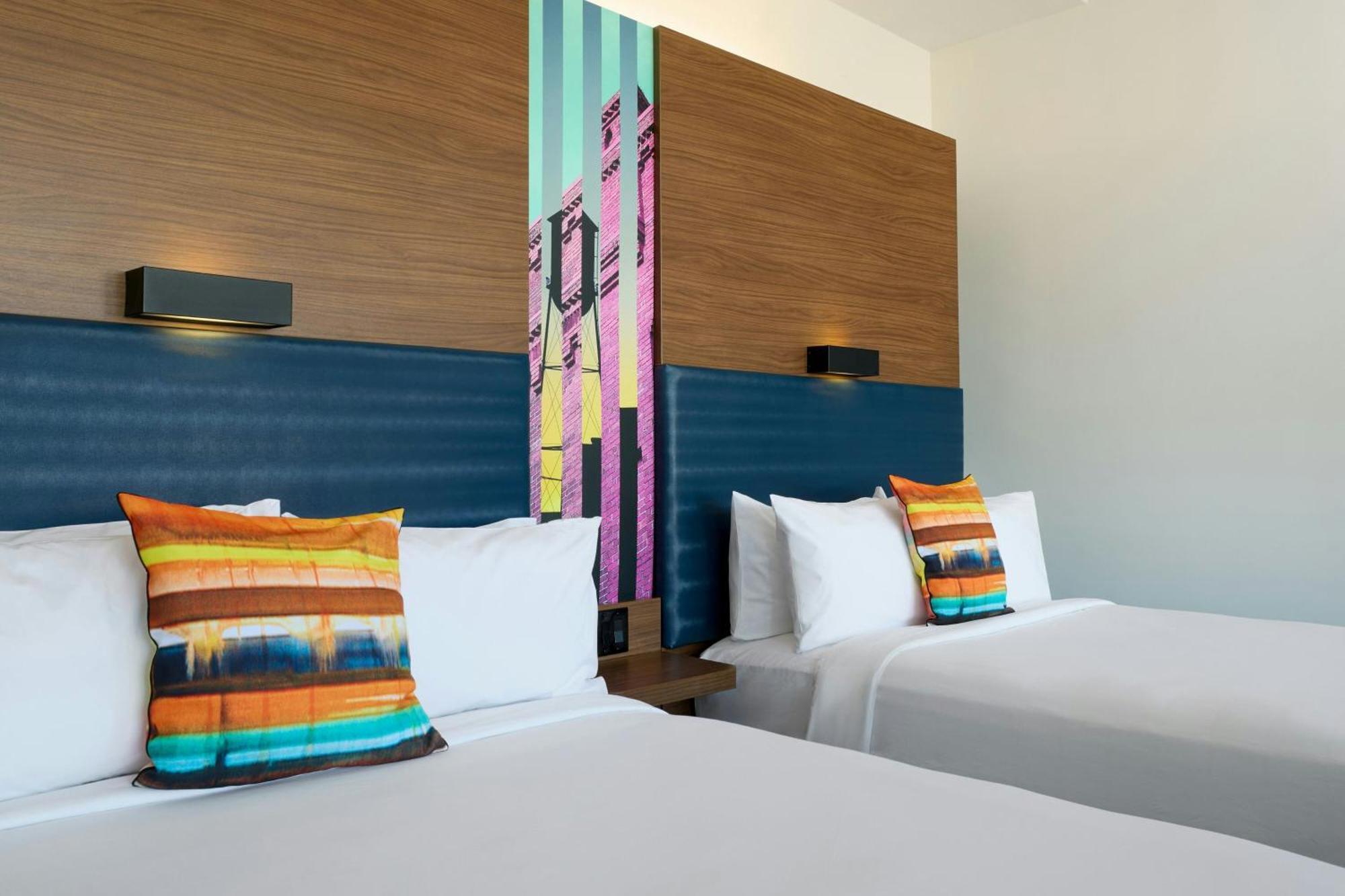 Aloft Durham Downtown Hotel Exterior photo