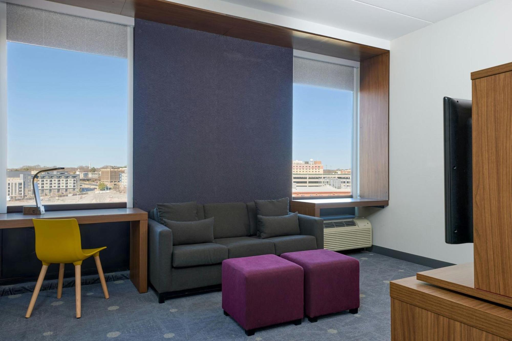 Aloft Durham Downtown Hotel Exterior photo